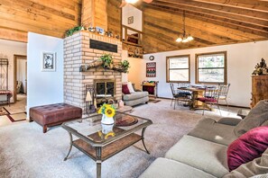 Interior - Alto Home w/ Deck & Views ~ 15 Mi to Ski Apache! (Alto)