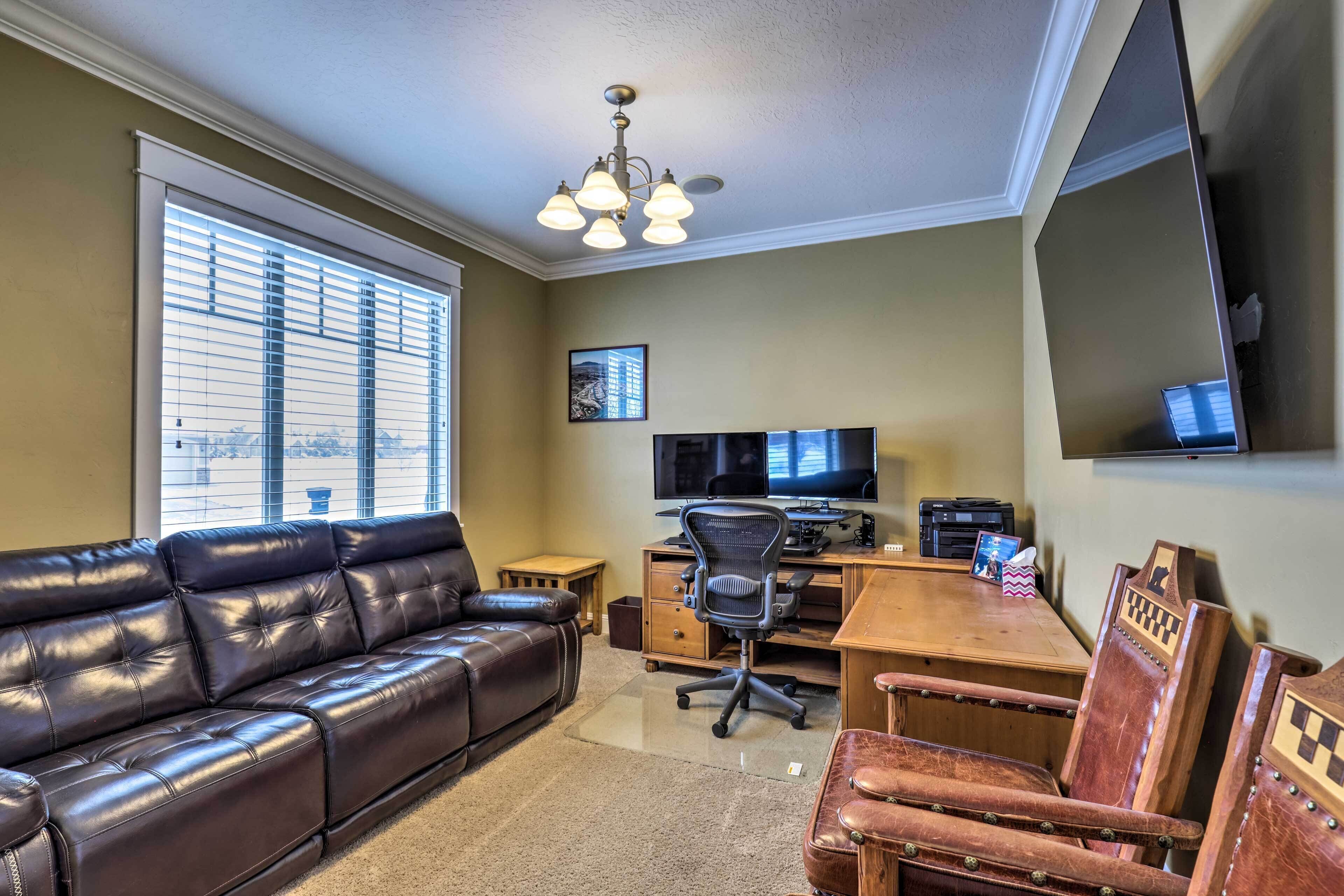 House (5 Bedrooms) | Interior