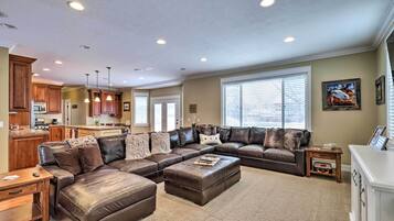 Nhà (5 Bedrooms) | Mặt tiền nơi lưu trú