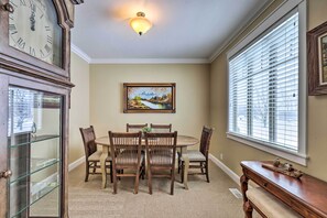 Maison (5 Bedrooms) | Intérieur