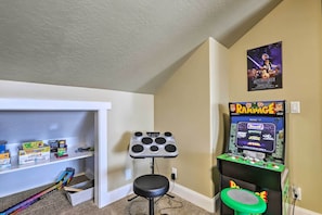 House (5 Bedrooms) | Interior - Utah Abode - Deck, Arcade Games & Near Skiing (Midway)