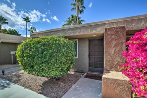 Apartment (2 Bedrooms) | Interior - Mid-century Modern Gem: 1 Mi to Palm Springs! (Palm Springs)