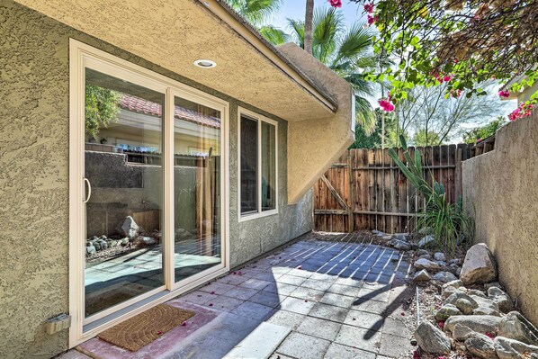 Apartment (2 Bedrooms) | Interior - Mid-century Modern Gem: 1 Mi to Palm Springs! (Palm Springs)