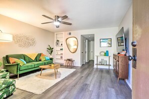 Apartment (2 Bedrooms) | Interior - Mid-century Modern Gem: 1 Mi to Palm Springs! (Palm Springs)