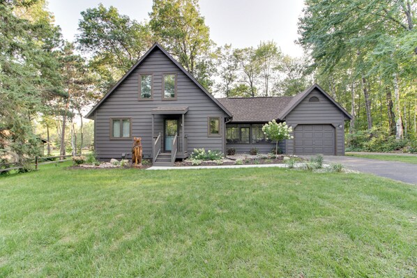 House (3 Bedrooms) | Front of property