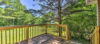 Couples Getaway Near Beaches: Northport Cottage