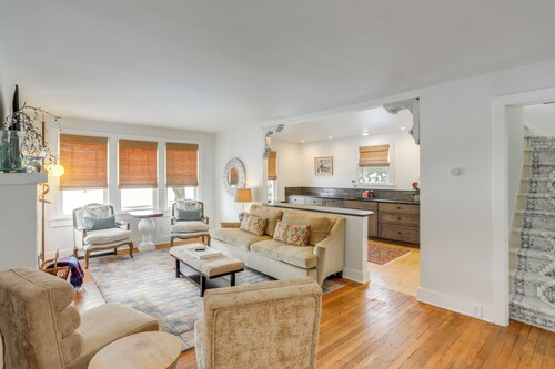 Cozy Cottage in Historic Village: Near Cedar Point