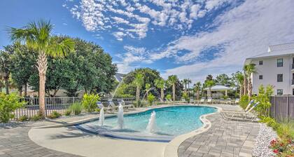 Bright Condo w/ Pool, 3 Blocks to Santa Rosa Beach