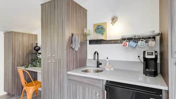 Apartment (1 Bedroom) | Interior