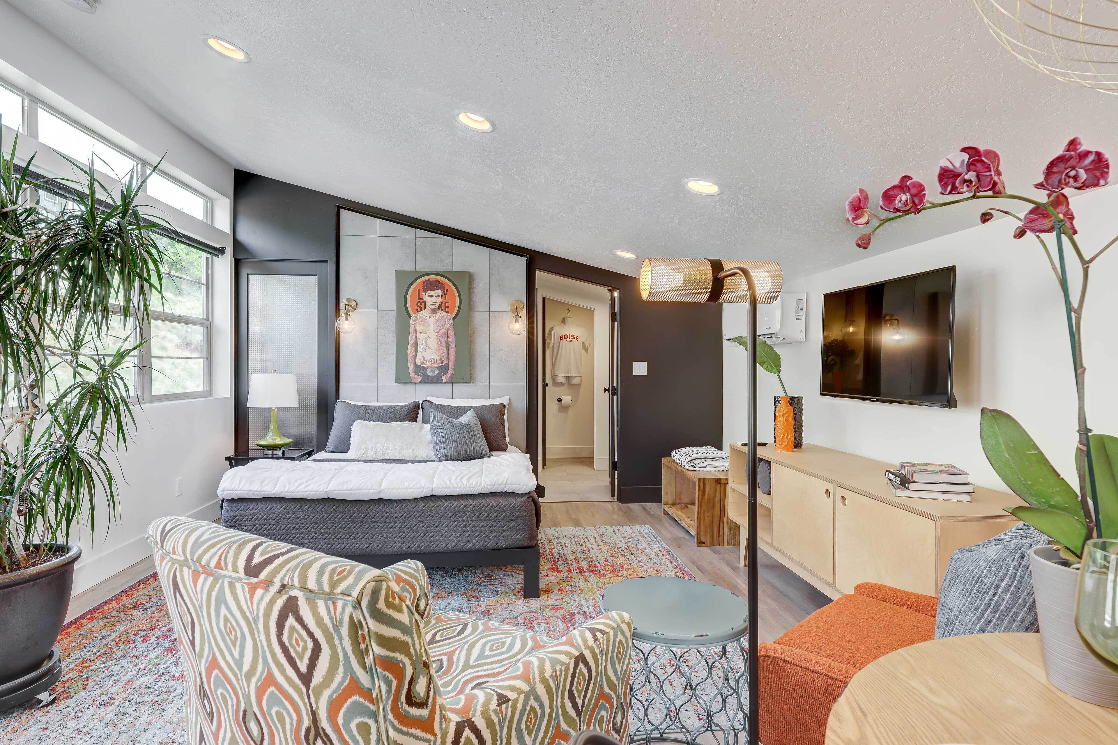 Apartment (1 Bedroom) | Interior