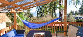 Unique Camano Cabin w/ Mountain + Water Views
