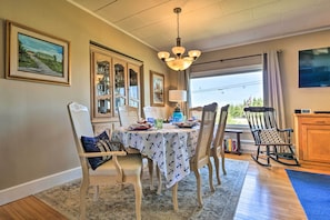 Interior - Nautical Lubec Cottage w/ Fire Pit & Grill! (Lubec)