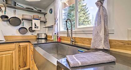 Updated Rustic Retreat Cabin: Walk to Payette Lake