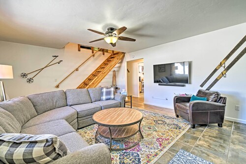 Updated Rustic Retreat Cabin: Walk to Payette Lake