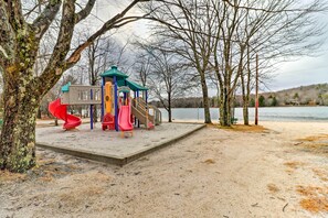 House (4 Bedrooms) | Interior - Blakeslee Home w/ Private Hot Tub, 5 Mi to Skiing! (Blakeslee)