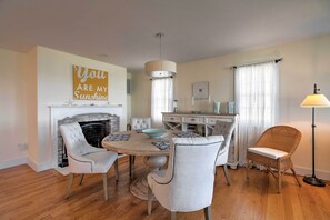 บ้านพัก (4 Bedrooms) | ภายใน