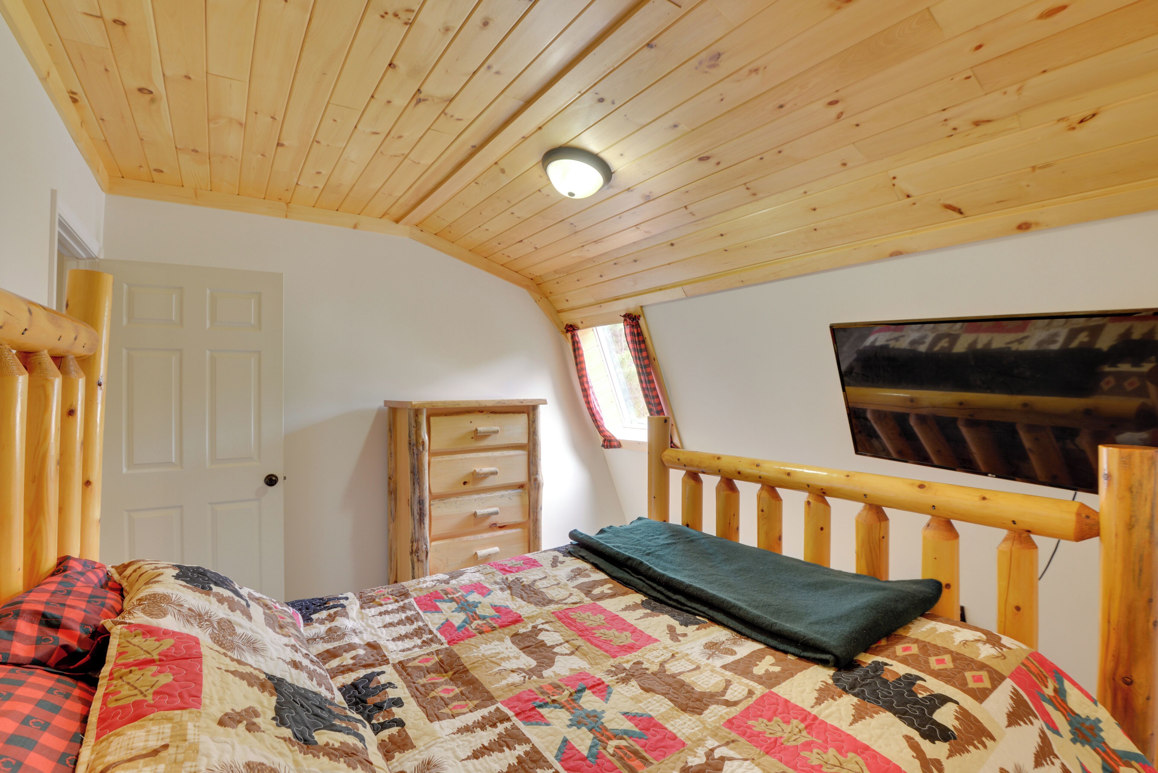 Apartment (1 Bedroom) | Interior