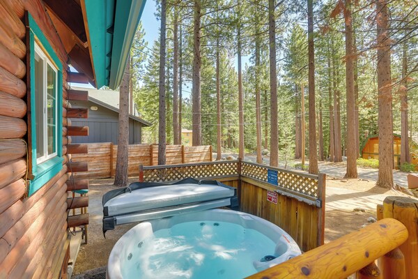Authentic Log Cabin W/ Hot Tub In South Lake Tahoe - Lake Tahoe