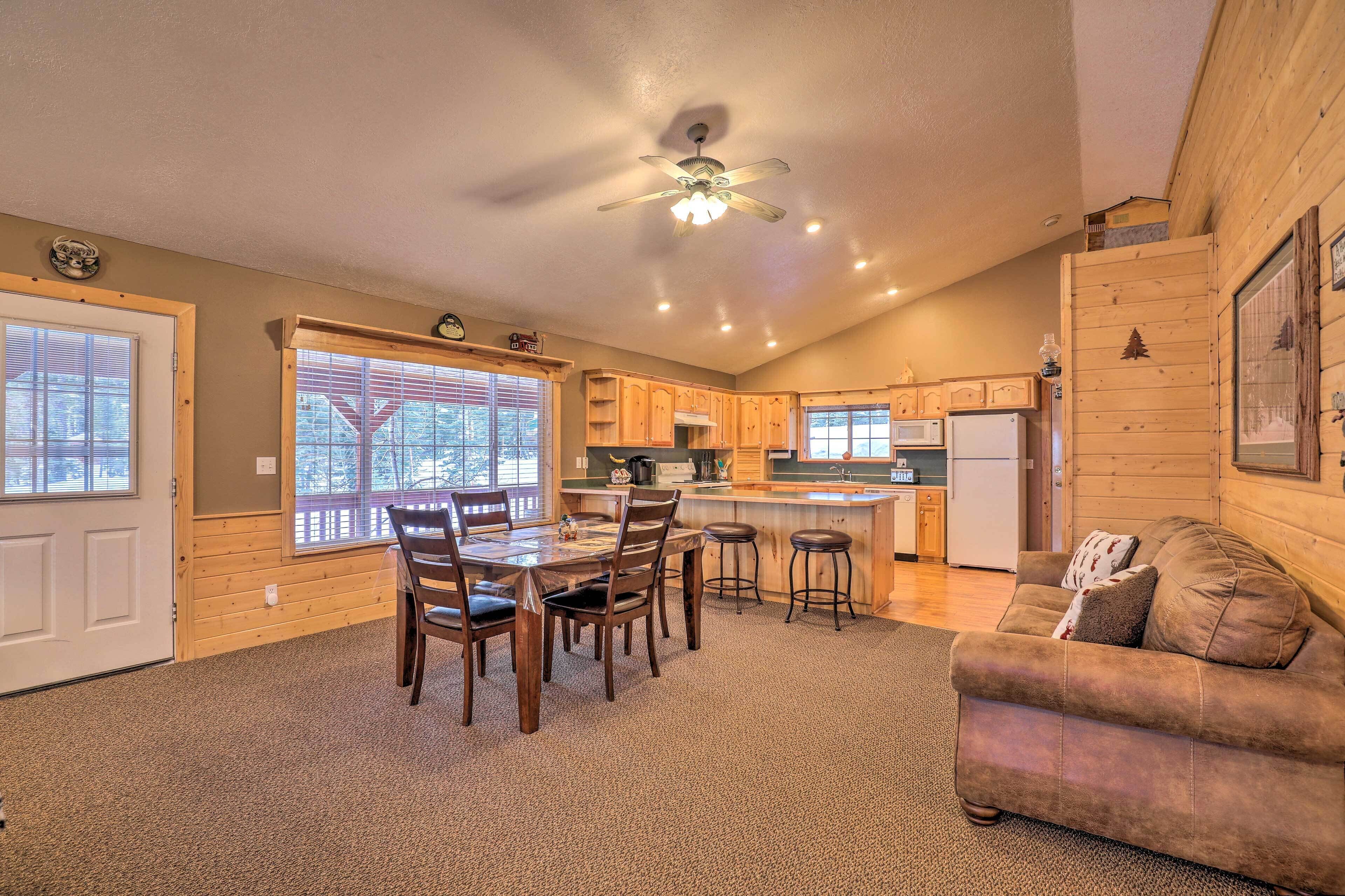 House (4 Bedrooms) | Bahagian dalam