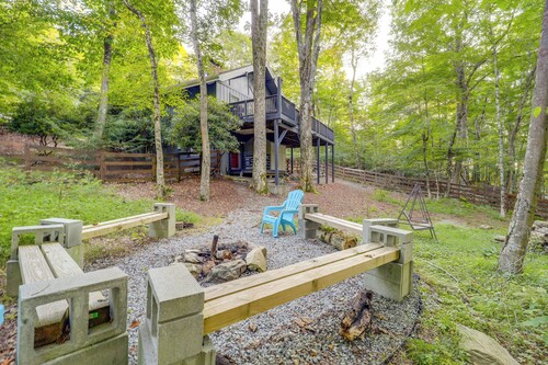 'bear Crossing Chalet:' Beech Mountain Family Home