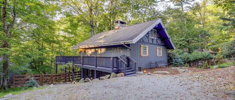 House (4 Bedrooms) | Front of property