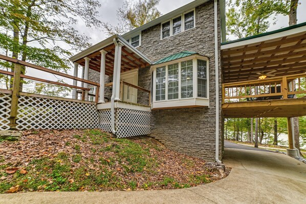 House (3 Bedrooms) | Interior - Lake Escape in Cadiz w/ Dock: Families Welcome! (Cadiz)