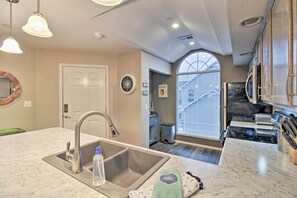 Apartemen (2 Bedrooms) | Interior