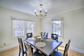 Talo (4 Bedrooms) | Sisätilat