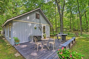 Cottage (1 Bedroom) | Interior - Pet-friendly 'one Crow Cottage' in Harbor Springs! (Harbor Springs)