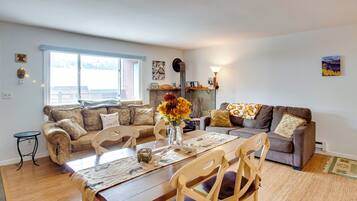 Apartment (1 Bedroom) | Interior