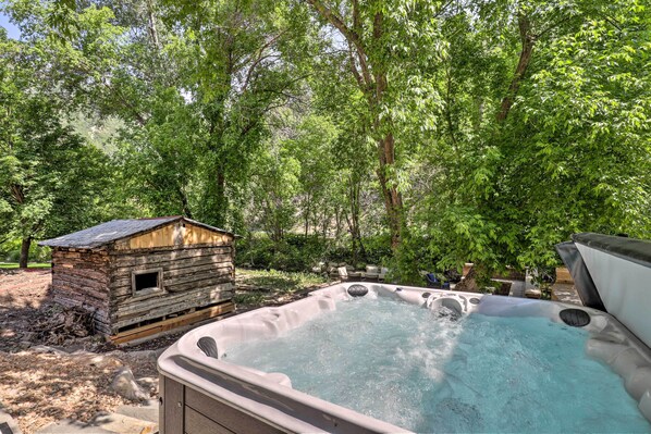 Casa (2 Bedrooms) | Interior