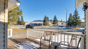 ํ์ฐ์ค (4 Bedrooms) | ๋ด๋ถ