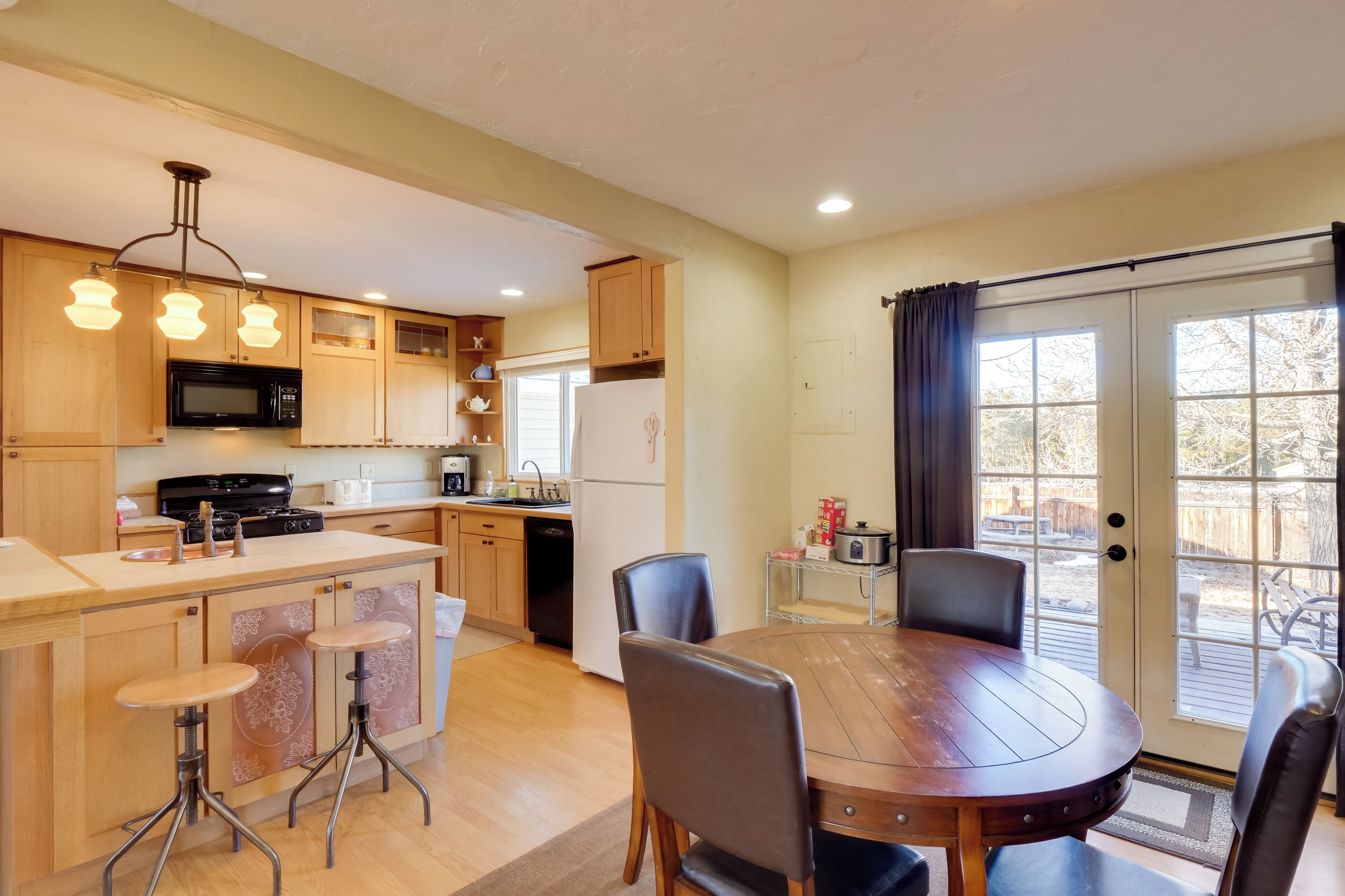 Rumah (4 Bedrooms) | Interior