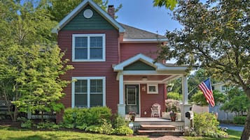 Rumah (2 Bedrooms) | Interior