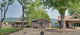 Riverfront Elizabethton Detached Studio w/ Grill