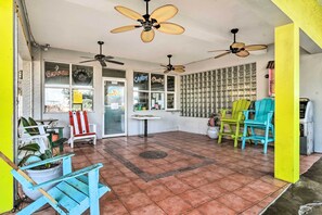 Apartment (0 Bedroom) | Interior - Idyllic Pass-a-grille Studio - Walk to the Beach! (St. Pete Beach)