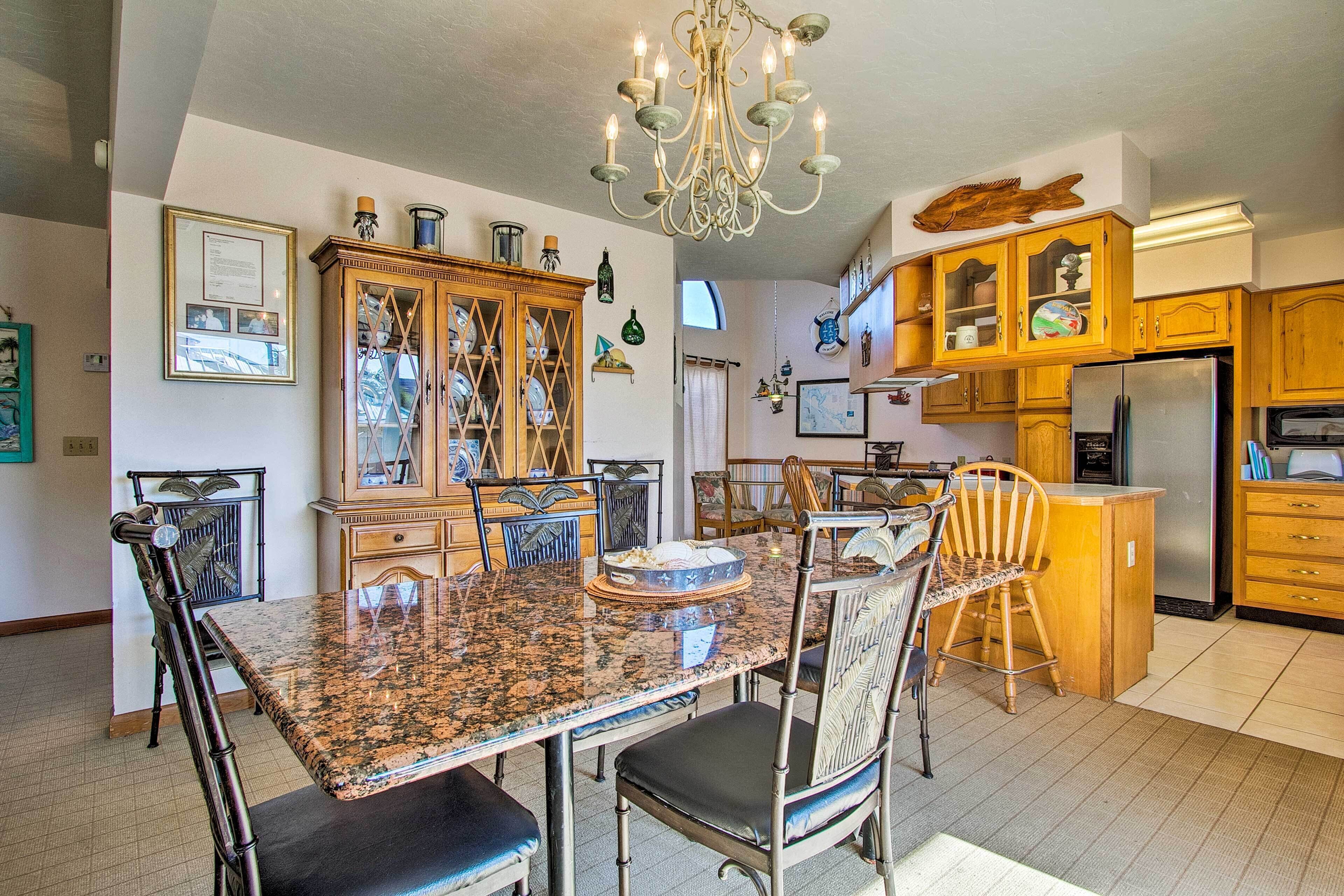 House (3 Bedrooms) | Private kitchen | Microwave, oven, stovetop, dishwasher