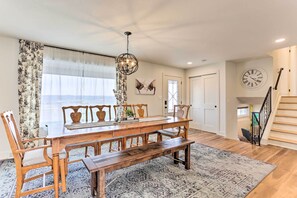 House (3 Bedrooms) | Interior - 2 Mi to Dtwn Castle Rock: Home w/ Furnished Patio (Castle Rock)