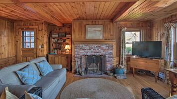 House (Multiple Bedrooms) | Interior