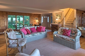 House (Multiple Bedrooms) | Interior
