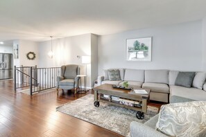 House (3 Bedrooms) | Interior - Dock & Hot Tub: Lakefront Camdenton Haven! (Camdenton)