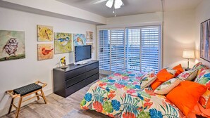Unclassified image, 3 of 28, button - Coastal Orange County Condo w/ Community Pool (Dana Point)