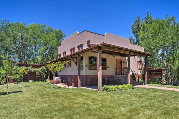 House (4 Bedrooms) | Interior - Moab Getaway w/ Ample Parking, Walk to Main Street (Moab)