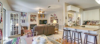 Starkville Vacation Rental ~ 2 Mi to Msu!