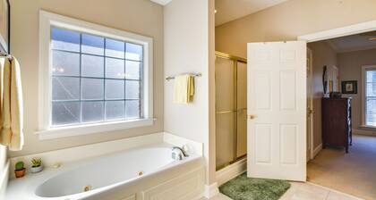 Starkville Vacation Rental ~ 2 Mi to Msu!