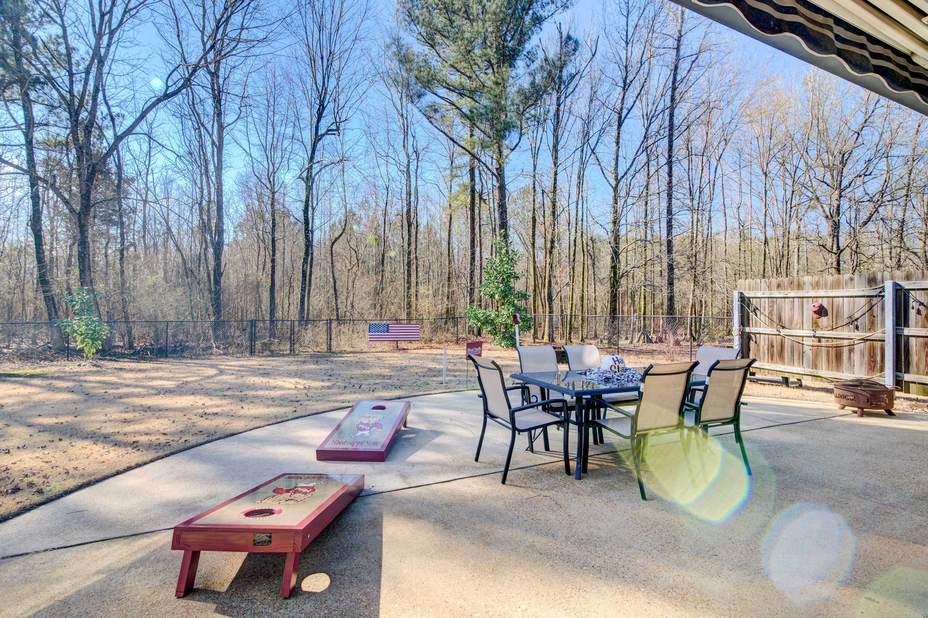 House (5 Bedrooms) | Interior