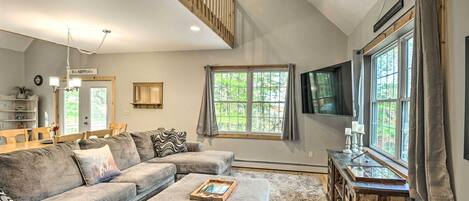 House (3 Bedrooms) | Front of property