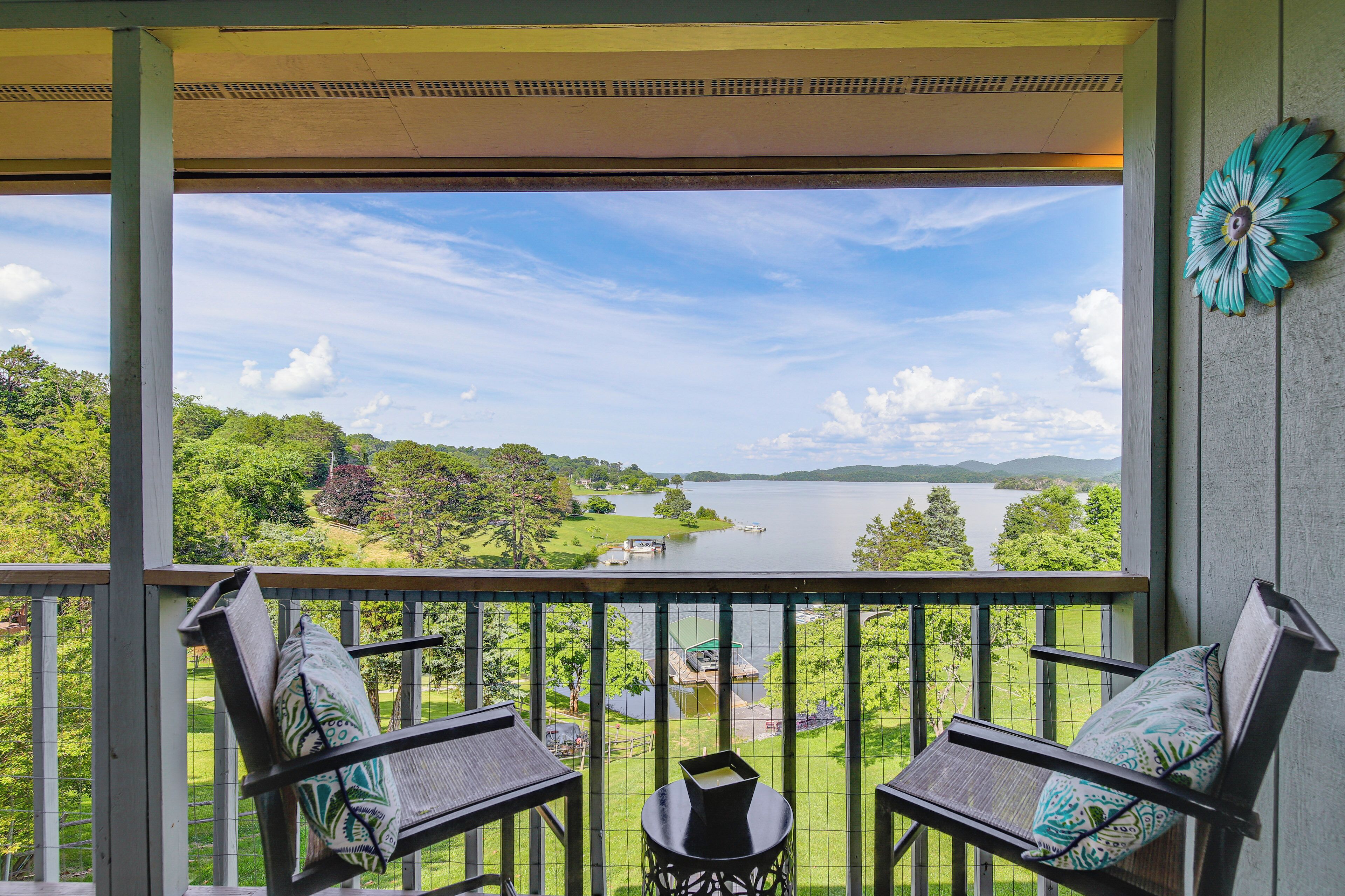 House (3 Bedrooms) | Front of property
