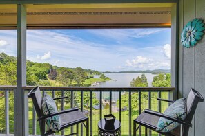 House (3 Bedrooms) | Front of property