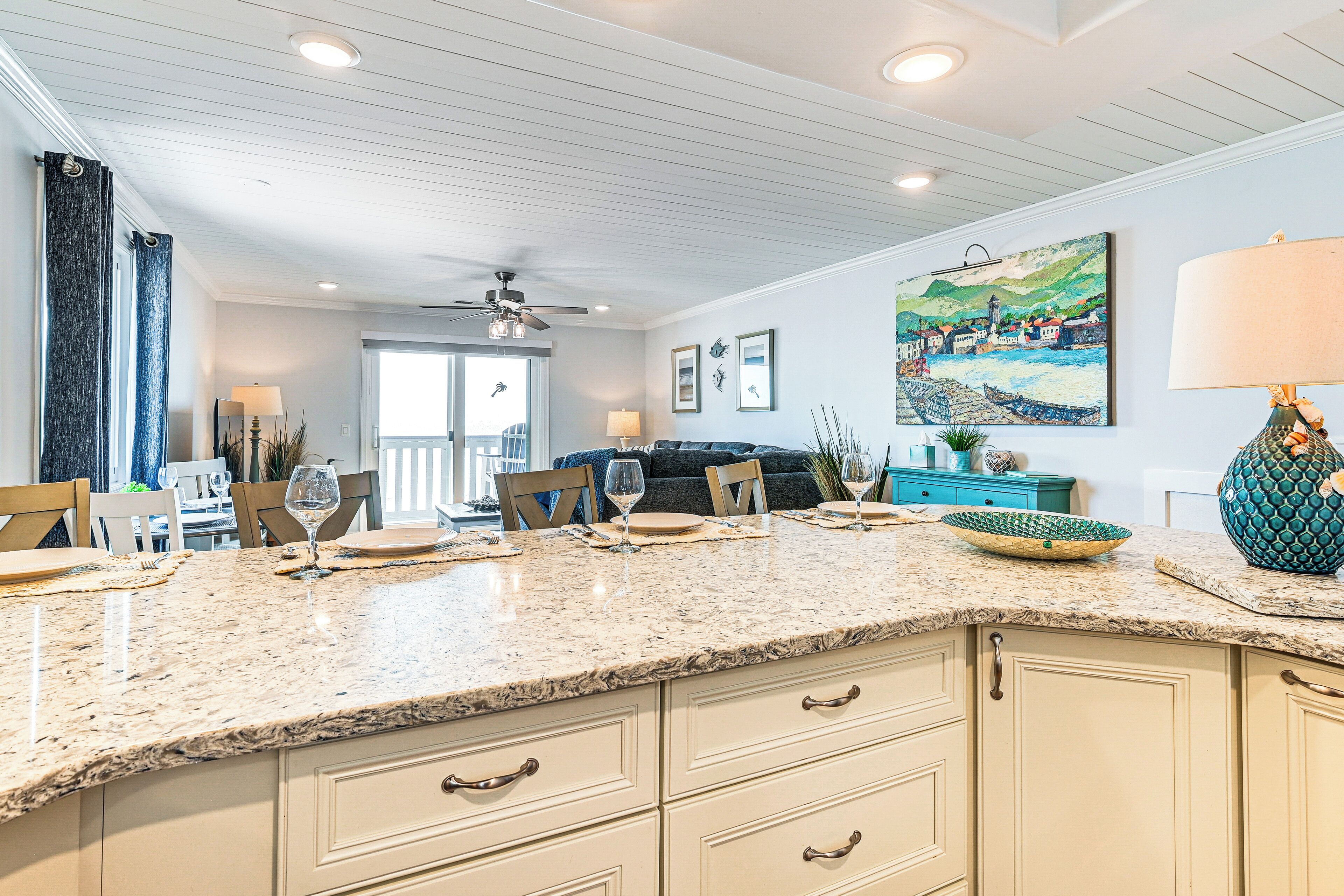 المنشأة من الداخل